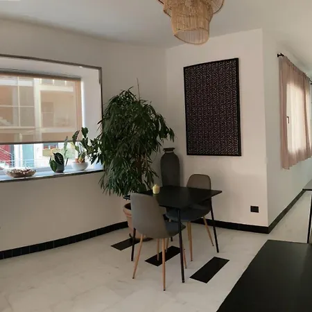 Casa Ameri Πανσιόν *